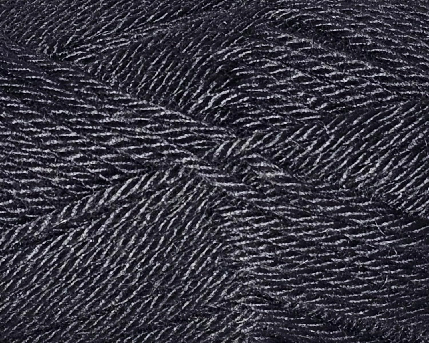 100% Baby Alpaca Yarn for Knitting & Crocheting - 1 Yarn Cone of Premium Yarn DK - Lightweight, Hypoallergenic & Thermal Peru Made - Ideal for Delicate Projects (Black - N050)