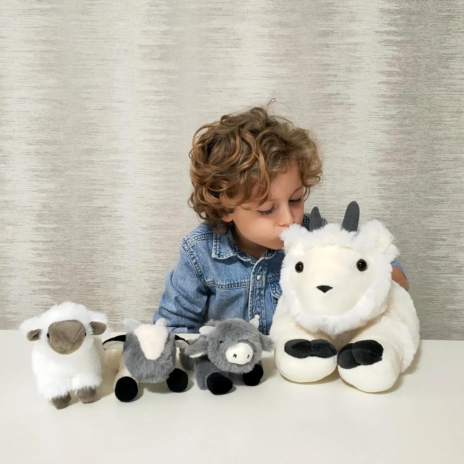 4Pcs Goat Plush Set, Big Mom Goat Stuffed Animal with 3 Baby Goat Plush Toys, 18" Zoo Animal Stuffed Toy Gift for Girls Boys Kids, Cuddly Farm Animal Plushies for Christmas Children's Day
