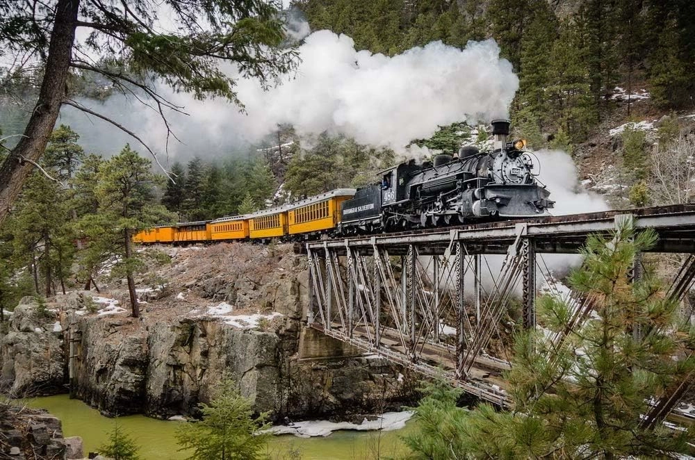500 Pieces Puzzles for Adults Funny Train Narrow-Gauge Railway - Relieving Games for Everyone-Perfectly for Home Decor