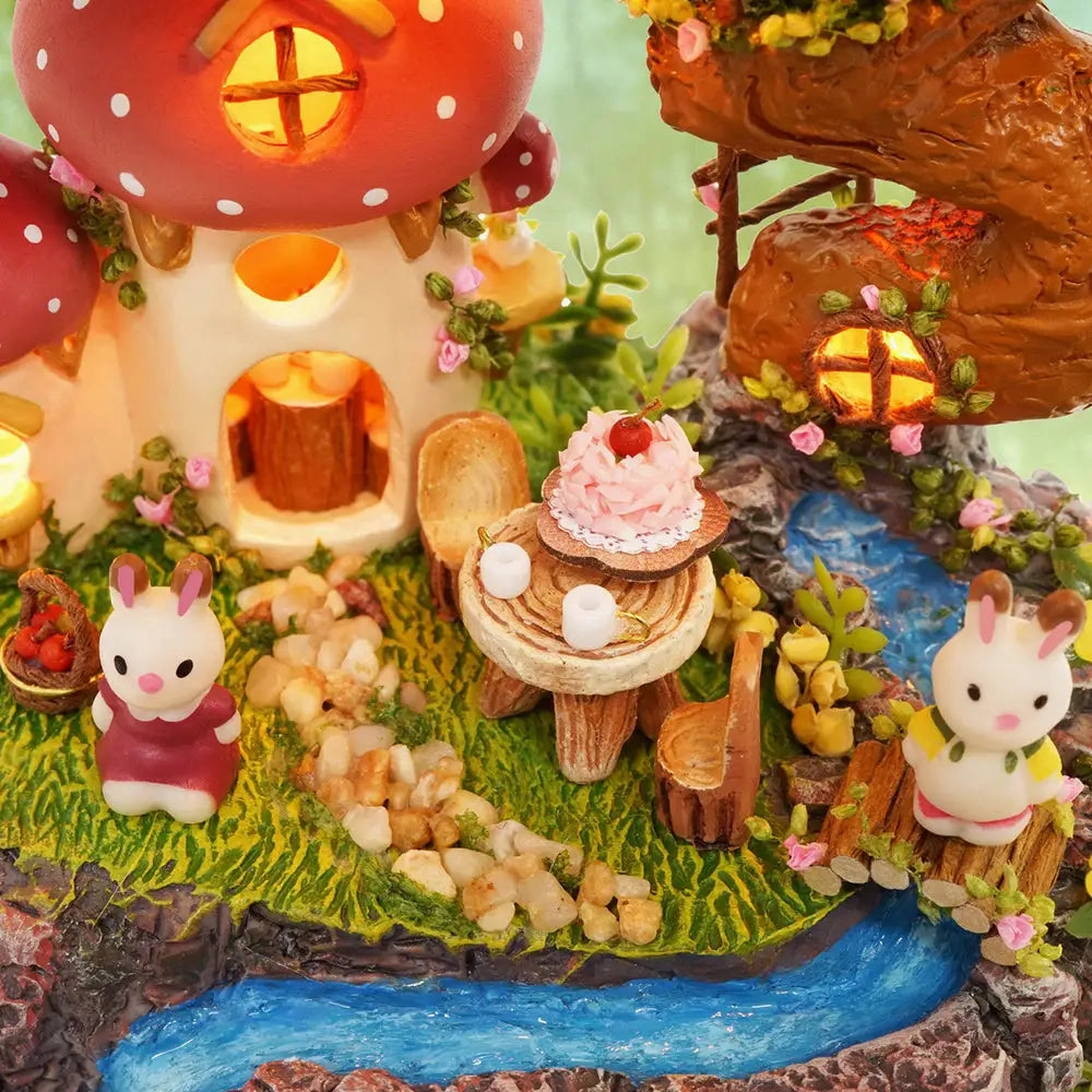 "Garden Diary" Miniature Dollhouse Kit