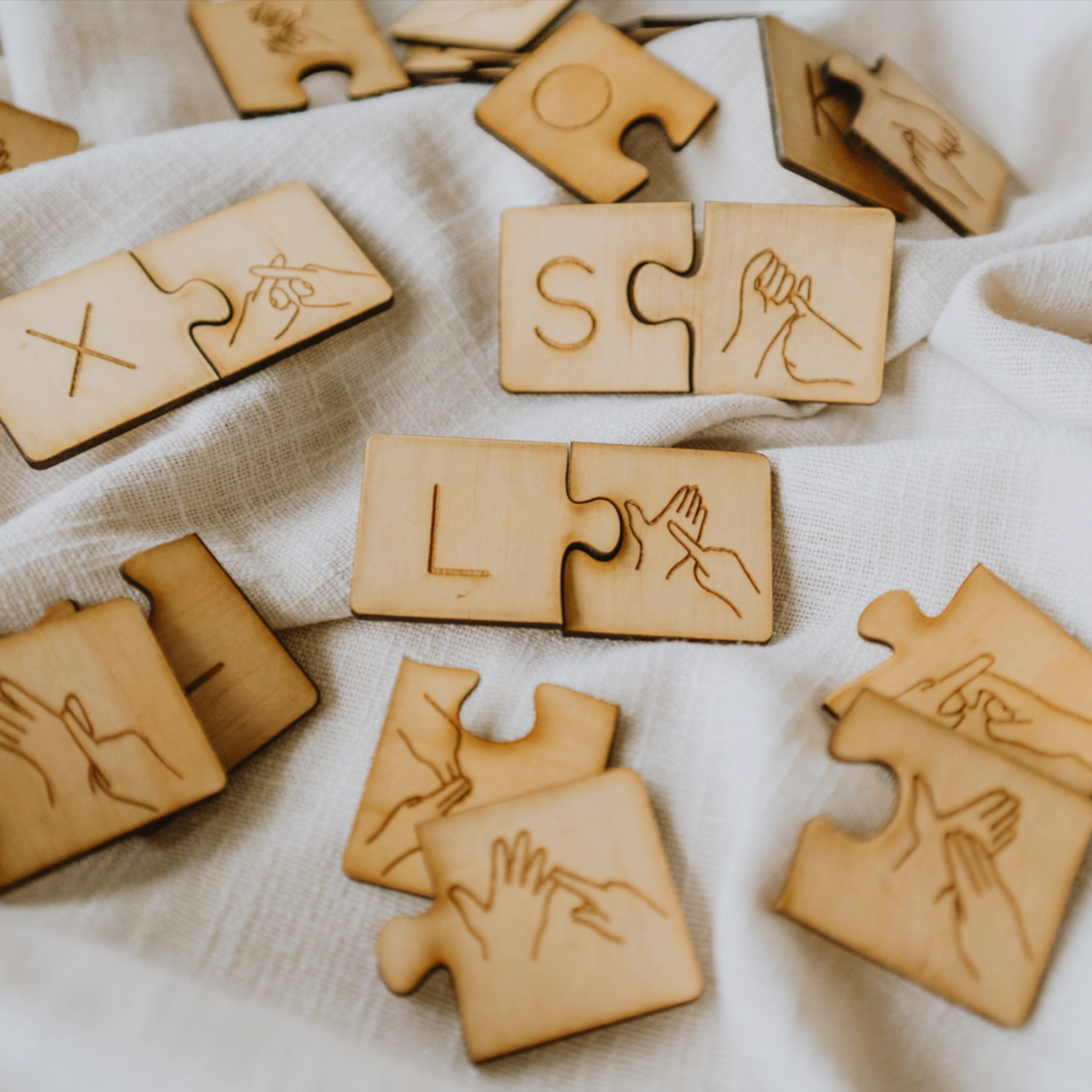 Auslan - Alphabet Puzzle