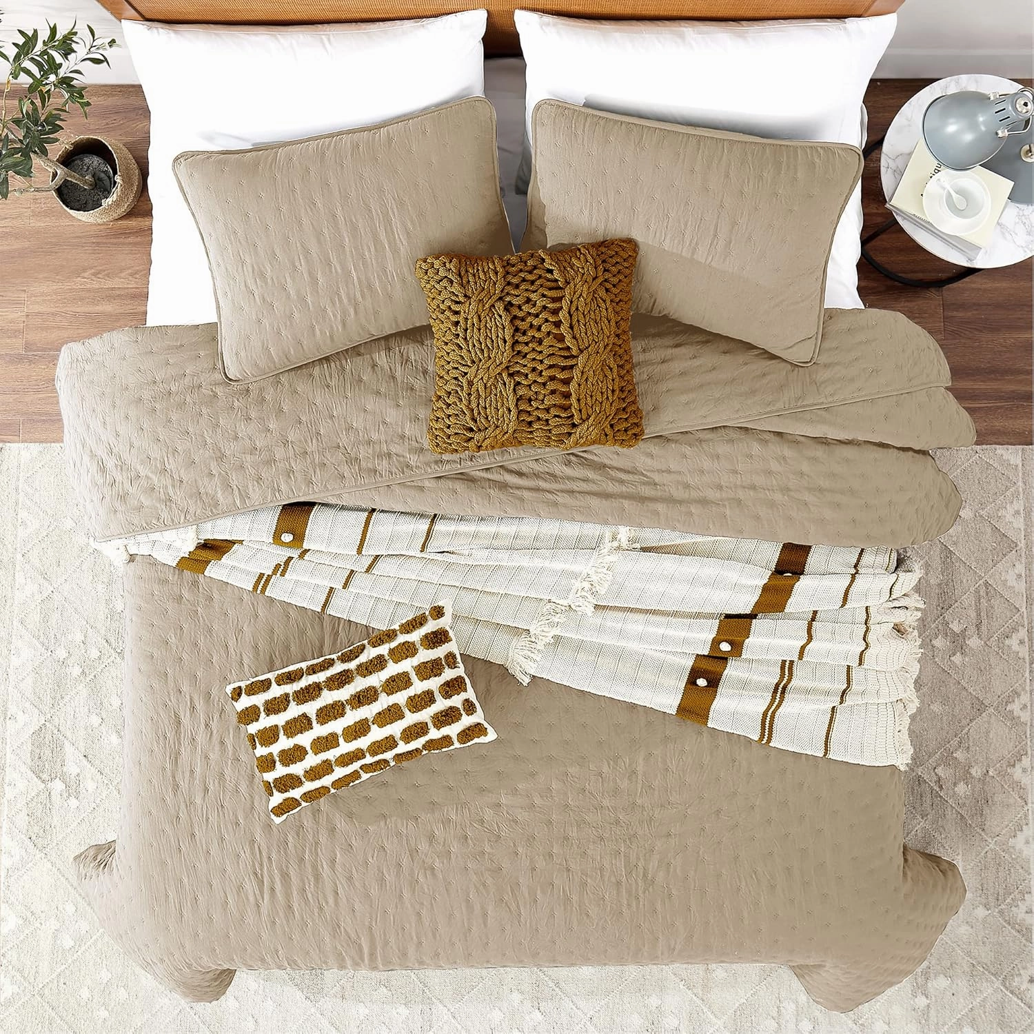 Beige Twin Size Quilt Bedding Sets with Pillow Sham, Lightweight Soft Bedspread Coverlet, Quilted Blanket Thin Comforter Bed Cover, All Season Summer Spring, 2 Pieces, 68x90 inches, Tan Cream