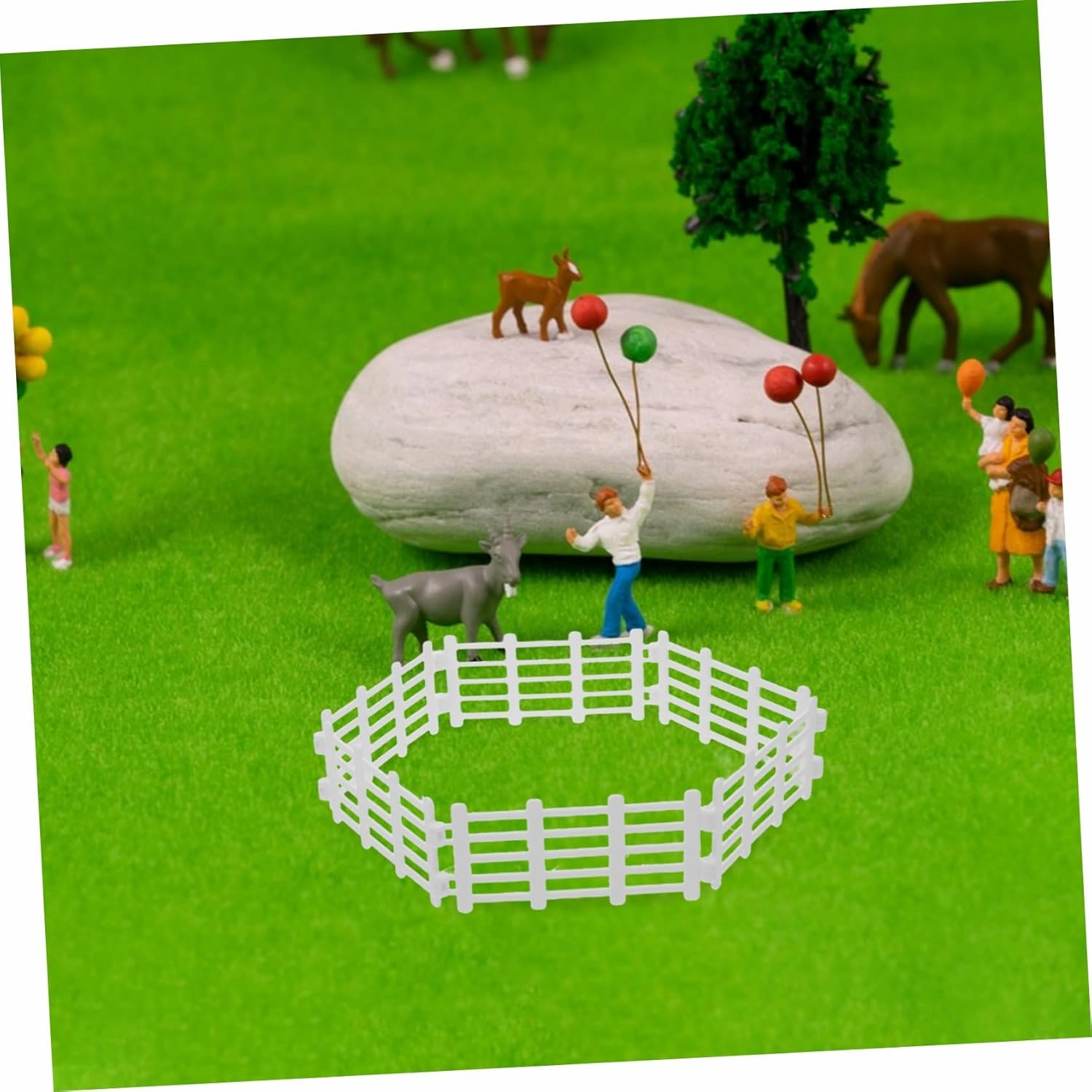 BESPORTBLE 4sets 20pcs Miniature Plastic Farm Fences Garden Landscape Decor for Dollhouse Micro Model Scenery for DIY Fairy Gardens and Miniature Landscapes 20pcs*4