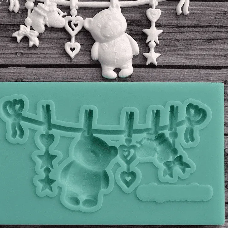 Cute Teddy Bear Shaped Eco-Friendly Silicone Baking Mold