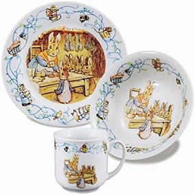 Eating Set in Case - Beatrix Potter - Peter Rabbit & Family