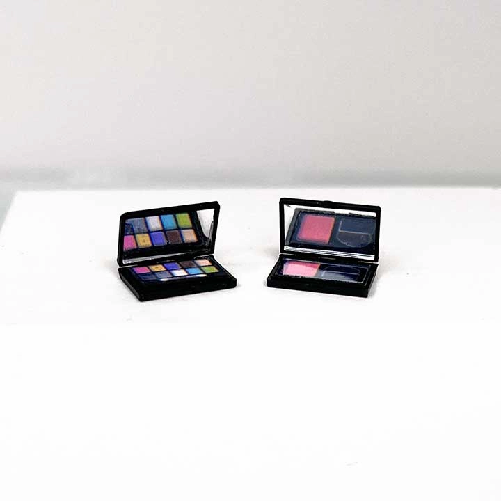 Eyeshadow & Blush Kit Dollhouse Makeup