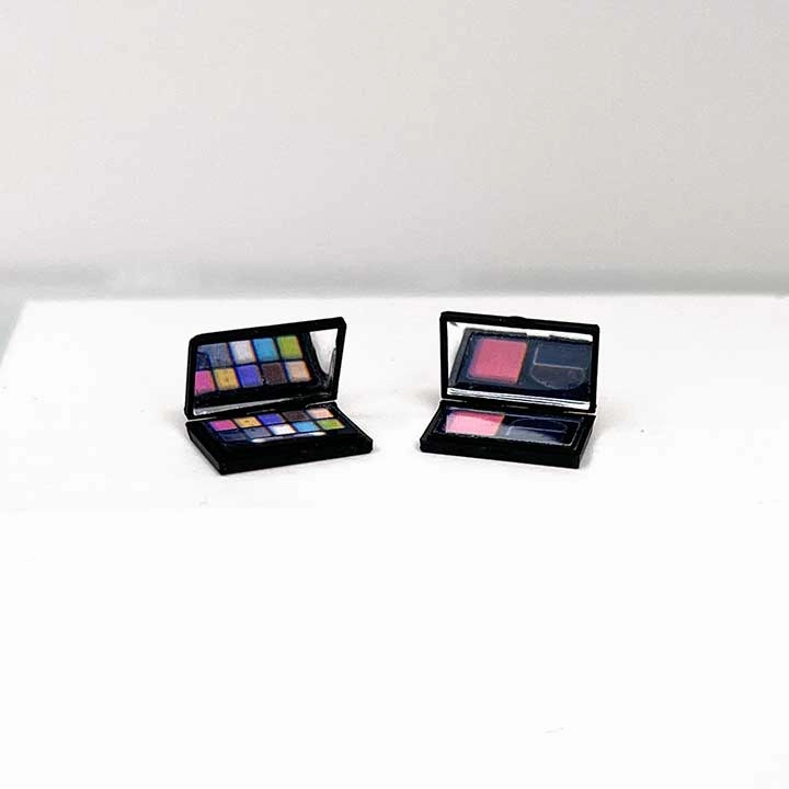 Eyeshadow & Blush Kit Dollhouse Makeup