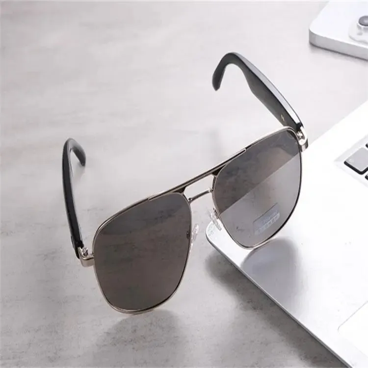 GS02 Smart Glasses, Support Voice Assistant / Bluetooth Call / Remote Control Photography(Silver)