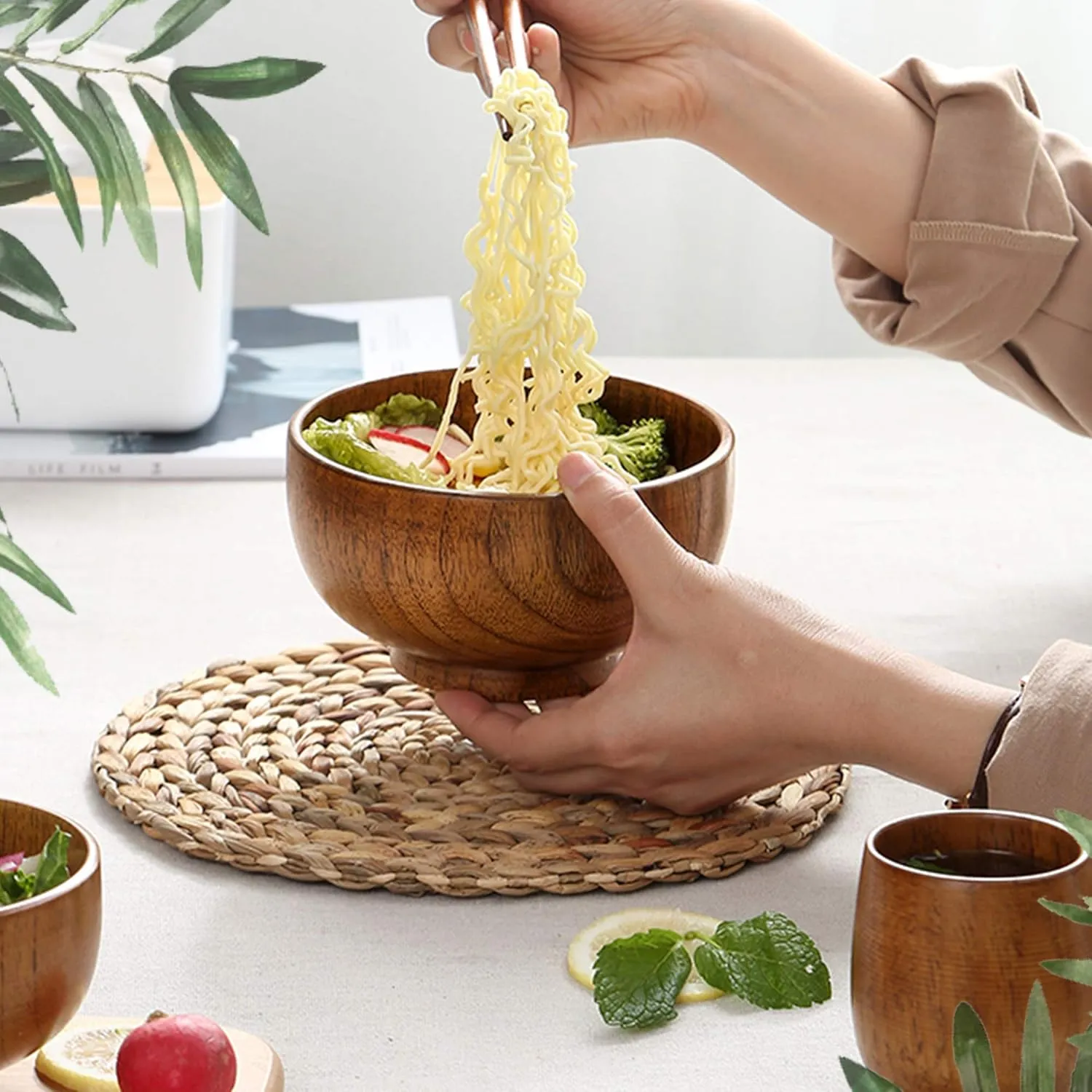 Handmade Wood Bowls, Jujube Wooden Japanese Bowls for Rice, Soup, Dip, Salad, Tea, Decoration 4 Sets (3.8 IN)