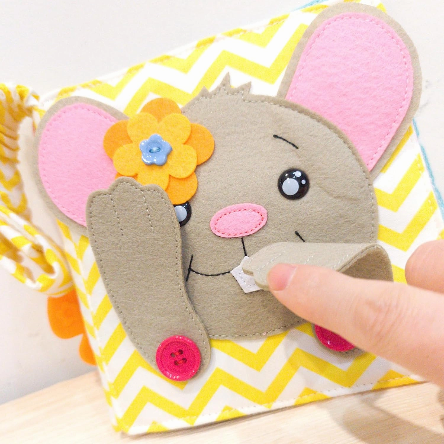 Montessori Busy Book for Toddlers Kids Felt Quiet Book 3D Activities Cloth Story Book Preschool Learning Education Toys for Baby Boys Girls 3 4 5 6 Years Old (Mouse Book)
