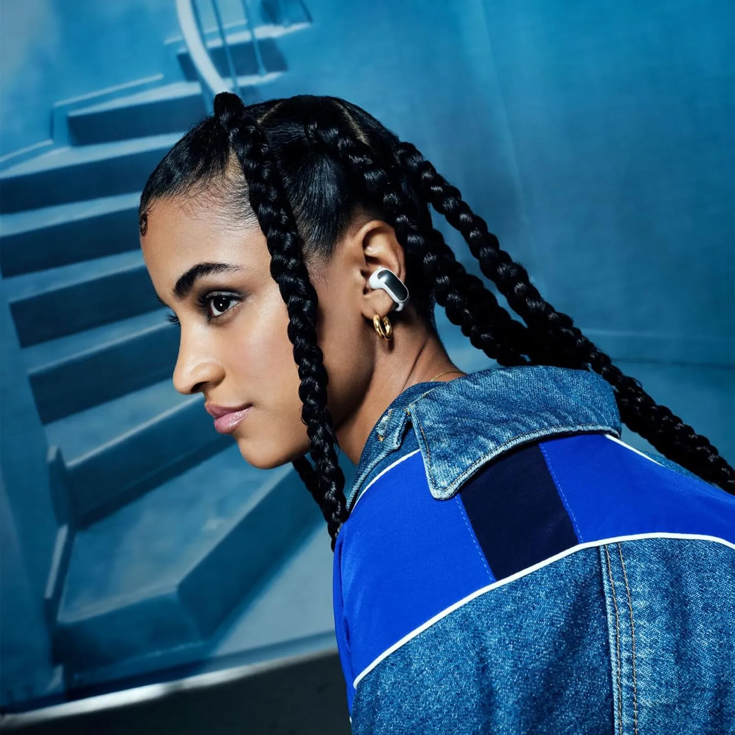 NEW Bose Ultra Open Earbuds with Immersive Audio, Open Ear Wireless Clip on Earbuds for Comfort, OpenAudio for Awareness, Up to 48 Hours of Battery Life, White Smoke (Renewed)