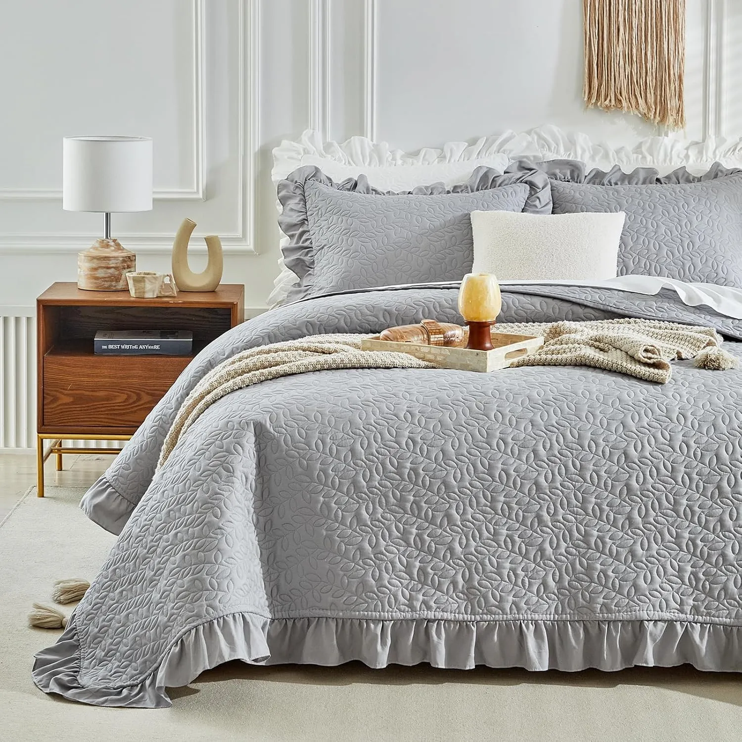 Ruffled Quilt Set Queen Size 96 * 96in - 3 Pieces Solid Shabby Chic Farmhouse Ruffle Bedding Rustic Coverlet & Sets Lightweight Fluffy Summer Oversized Bedspread with Shams for Women Men - Gray
