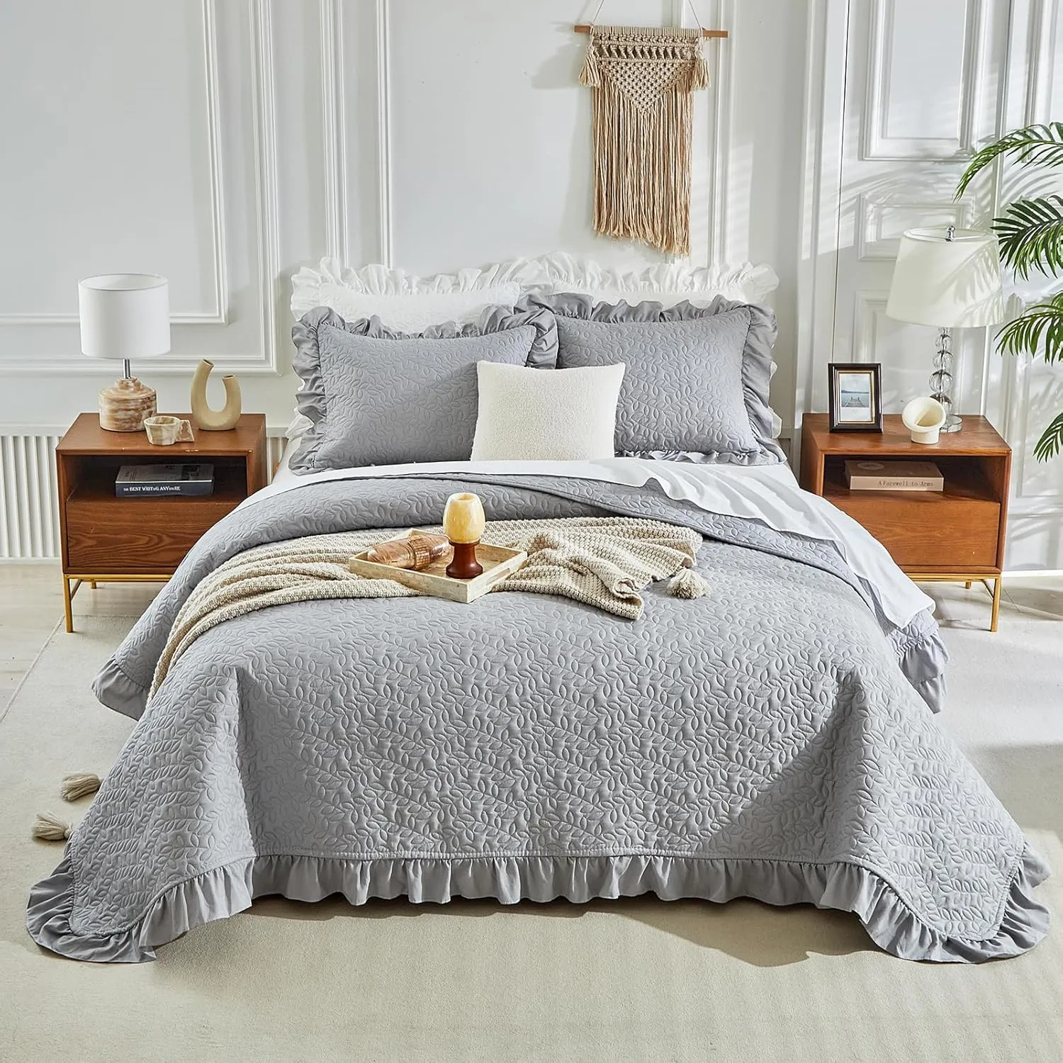 Ruffled Quilt Set Queen Size 96 * 96in - 3 Pieces Solid Shabby Chic Farmhouse Ruffle Bedding Rustic Coverlet & Sets Lightweight Fluffy Summer Oversized Bedspread with Shams for Women Men - Gray