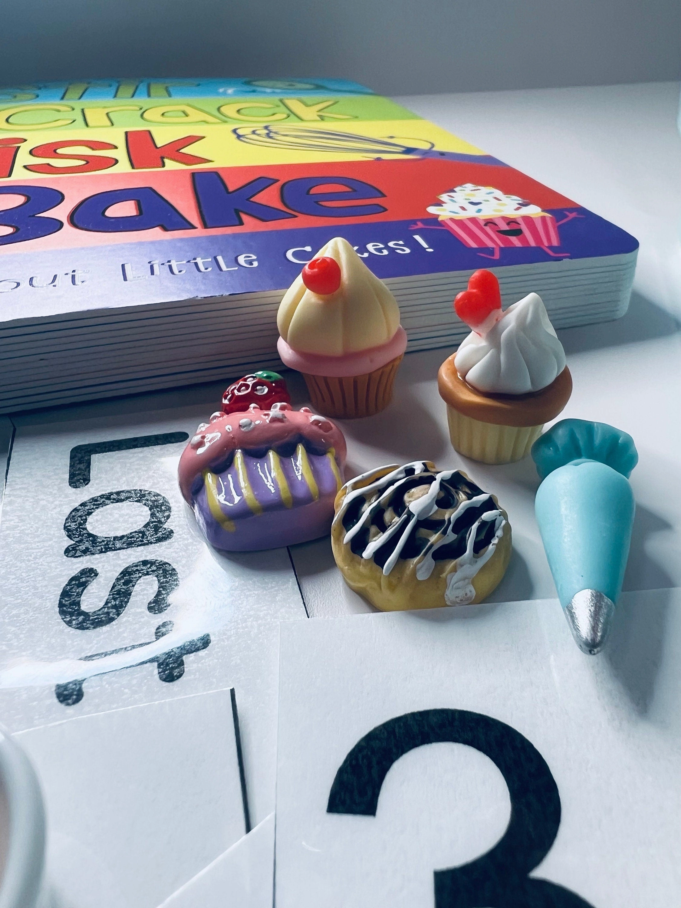 Story Kit for Stir Crack Whisk Bake - Miniature Baking Trinkets - Mini Objects for Speech Therapy - Mini Story Kit with Trinkets Sequence