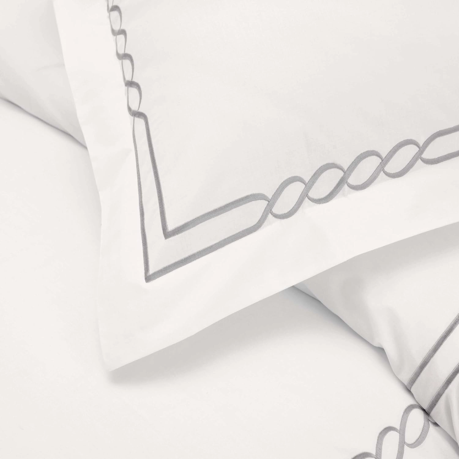 Superior Lorenz Cotton 200 Thread Count Duvet Cover Set, Comforter Cover, Bed Essentials, Embroidered Infinity Border, Includes 1 Duvet Cover with Button Closure, 2 Pillow Shams, King/California King