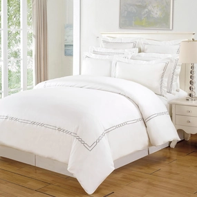 Superior Lorenz Cotton 200 Thread Count Duvet Cover Set, Comforter Cover, Bed Essentials, Embroidered Infinity Border, Includes 1 Duvet Cover with Button Closure, 2 Pillow Shams, King/California King