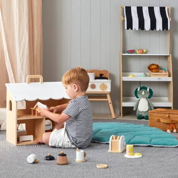 Wooden Dollhouse